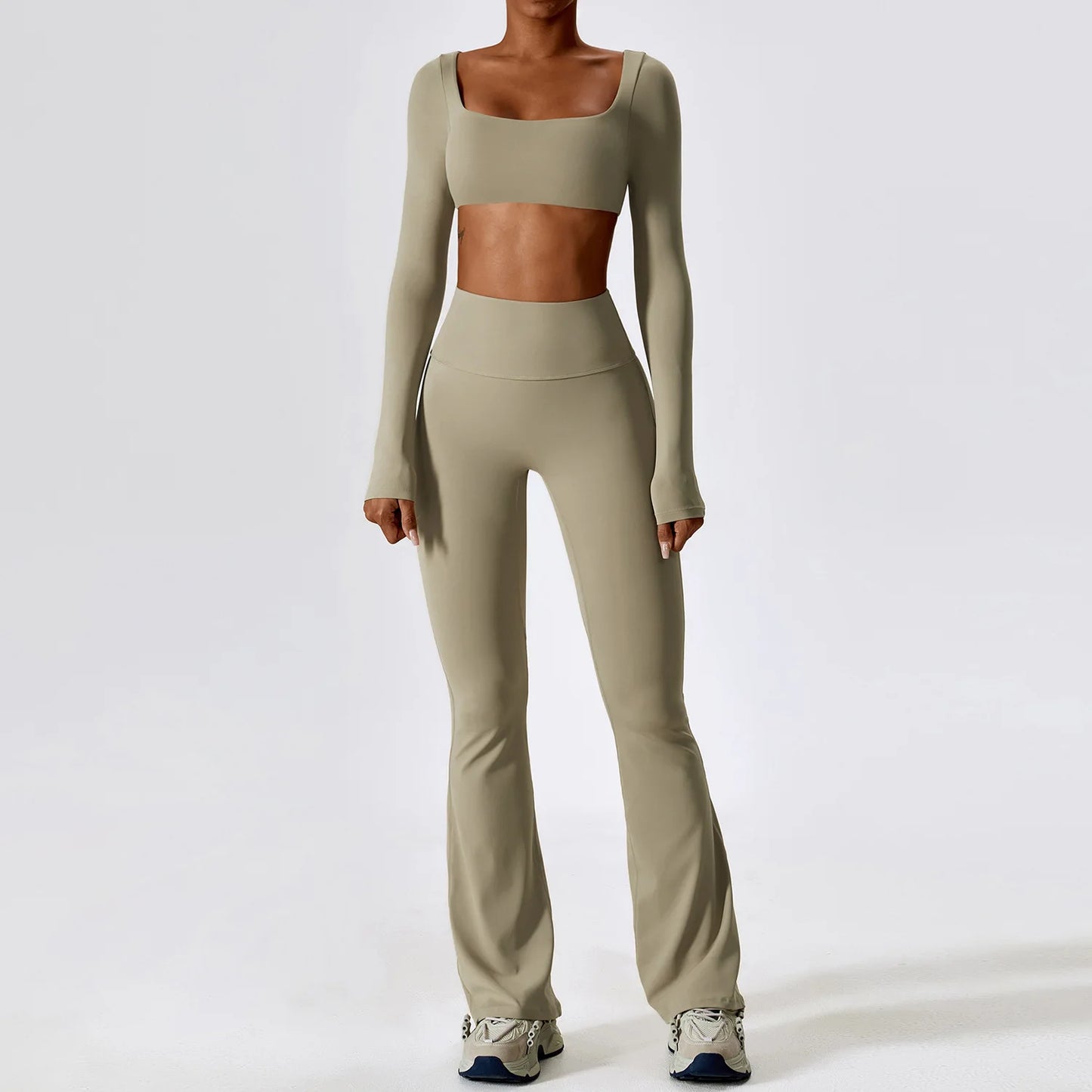 2-Piece Seamless Yoga Set – Move with Purpose, Stretch with Freedom (Sports Bra or Long Sleeve + High-Waist Leggings)