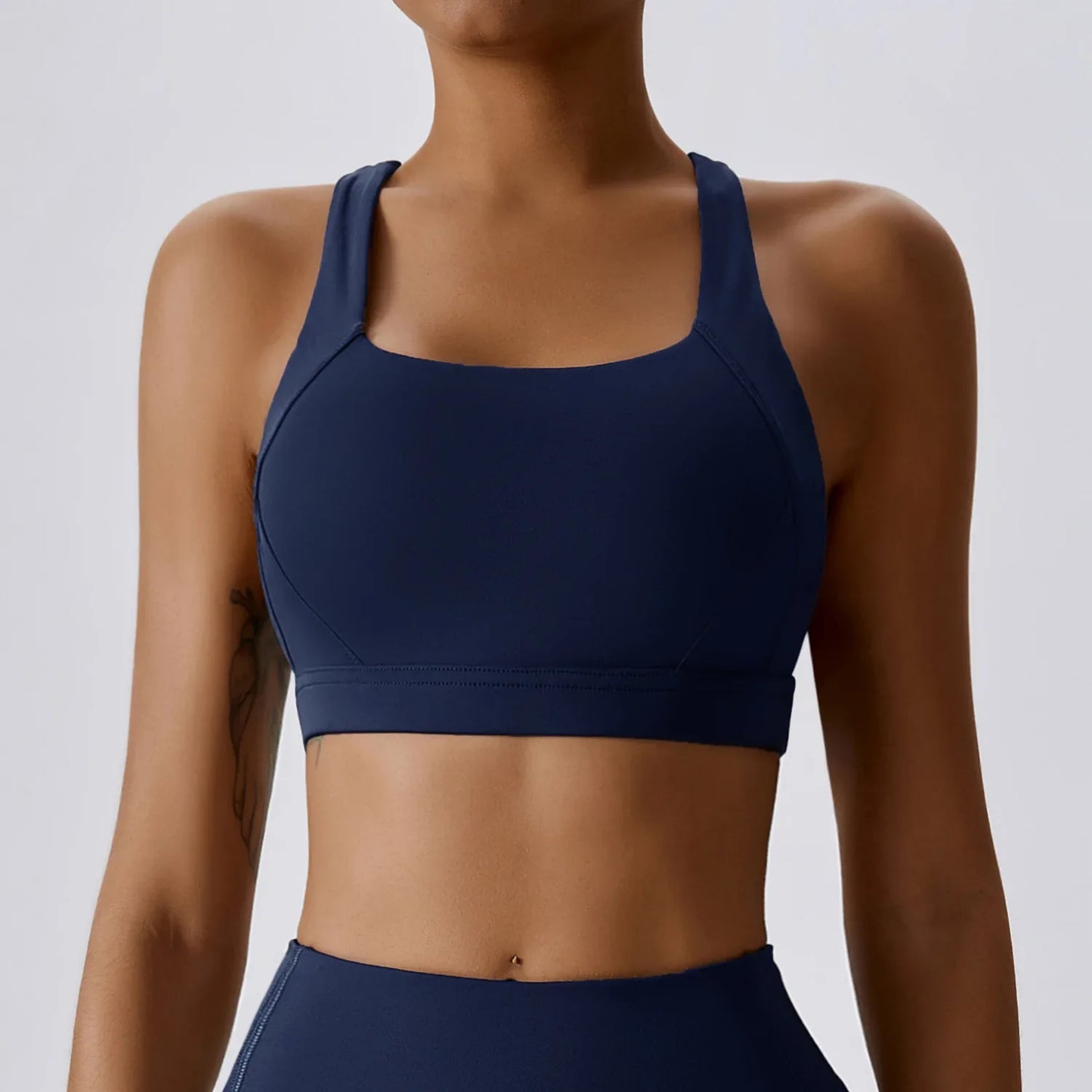 Women’s Crossed Shoulder Strap Sports Bra